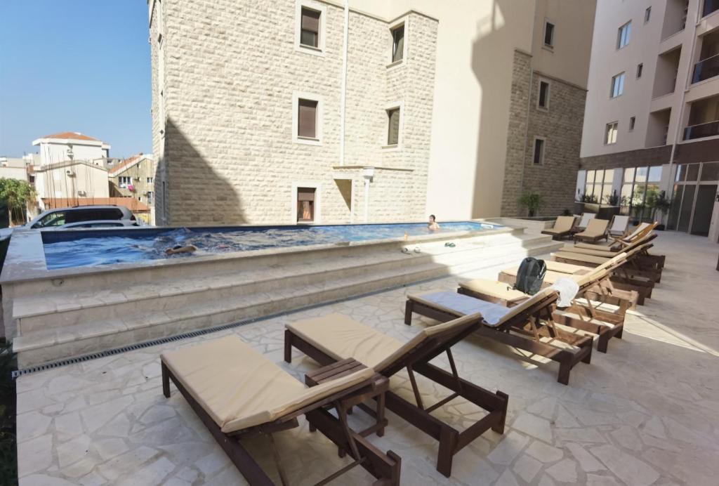 ANTONINA -JEDNOSOBAN STAN BEČIĆI  - Amfora Real Estate